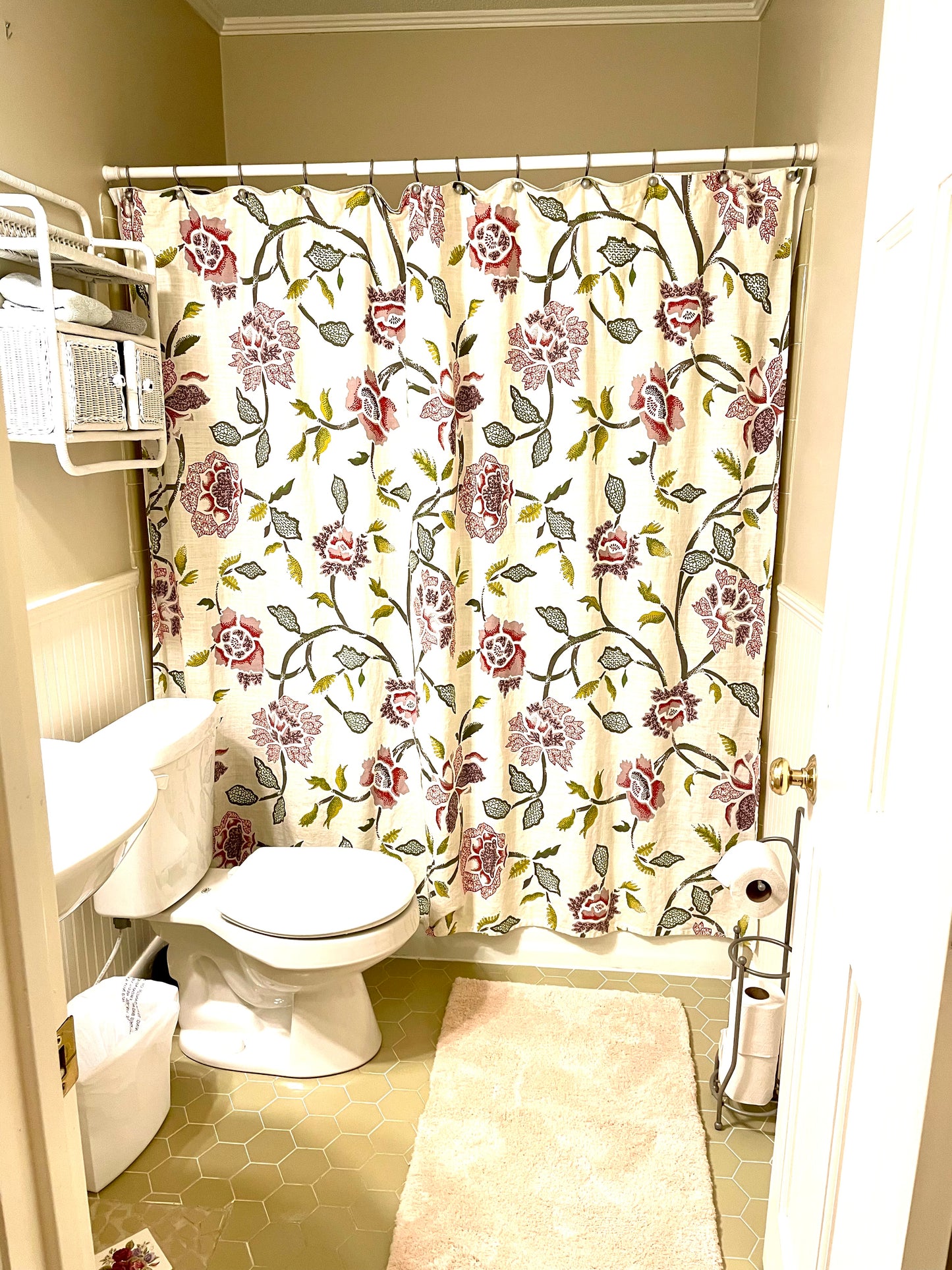 Village Green-Walk to all the best restaurants/shops. *St. Simons, GA