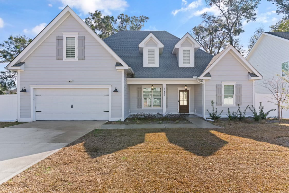 1089 Captains Cove Way*St. Simons, GA