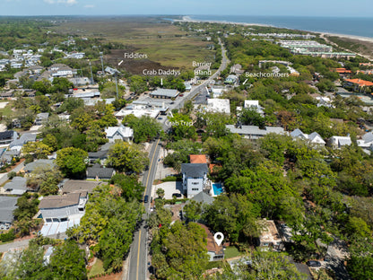 1 BLOCK FROM BEACH AND King & Prince!*St. Simons, GA
