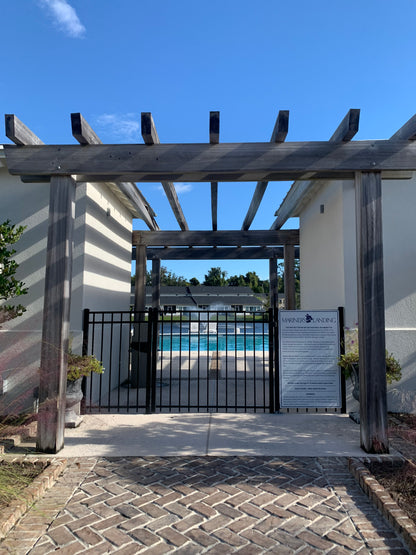 1301 Mariners - Large 4/3.5 End Unit with 2 Car Garage and Lake View*St. Simons, GA