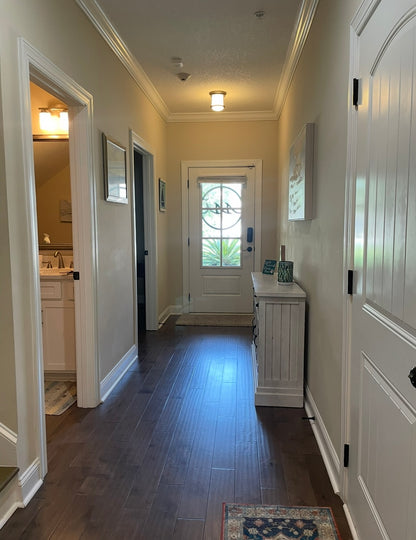 1301 Mariners - Large 4/3.5 End Unit with 2 Car Garage and Lake View*St. Simons, GA