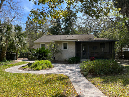 Charming mid island home on Saint Simons*St. Simons, GA