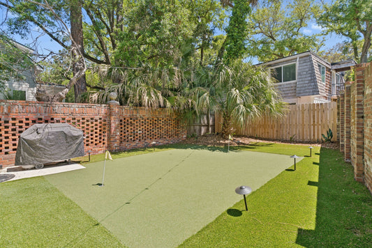 1 BLOCK FROM BEACH AND King & Prince!*St. Simons, GA