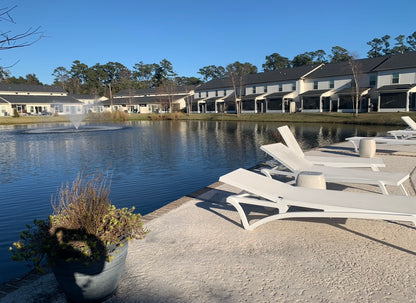 1301 Mariners - Large 4/3.5 End Unit with 2 Car Garage and Lake View*St. Simons, GA
