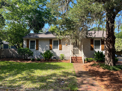 Charming mid island home on Saint Simons*St. Simons, GA