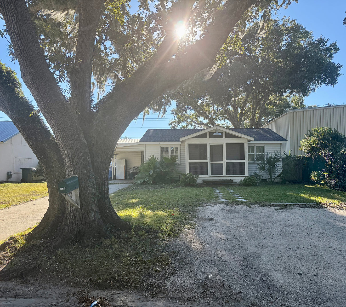 Circle Drive*St. Simons, GA