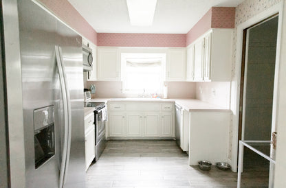 Pet-friendly, Mid-island ranch, in great neighborhood*St. Simons, GA