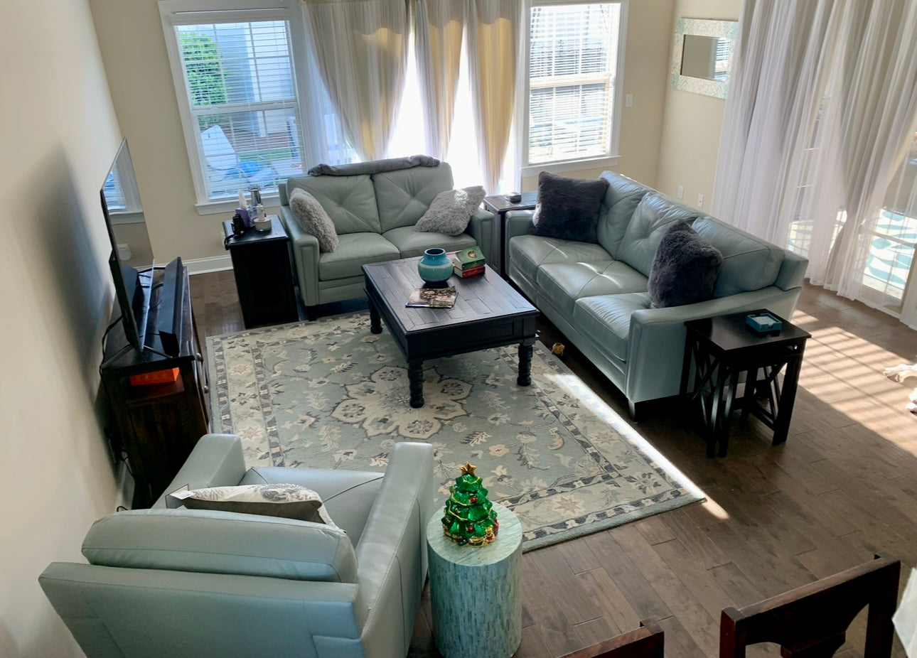 1301 Mariners - Large 4/3.5 End Unit with 2 Car Garage and Lake View*St. Simons, GA