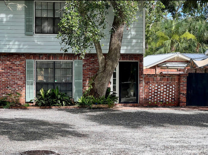 1 BLOCK FROM BEACH AND King & Prince!*St. Simons, GA