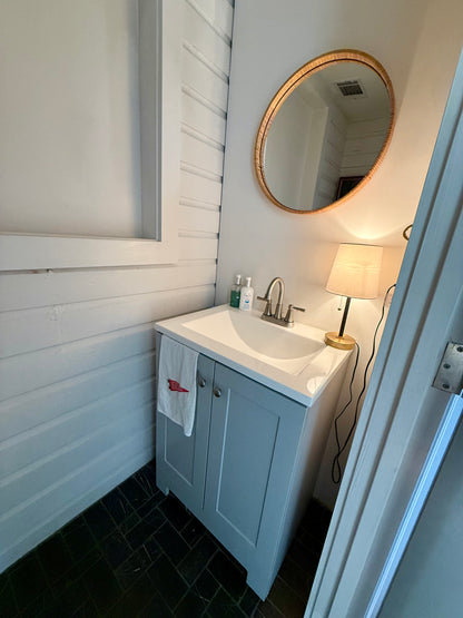 Circle Drive*St. Simons, GA