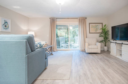 Relax with Pool, Garage +!*St. Simons, GA