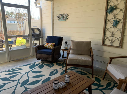 1301 Mariners - Large 4/3.5 End Unit with 2 Car Garage and Lake View*St. Simons, GA