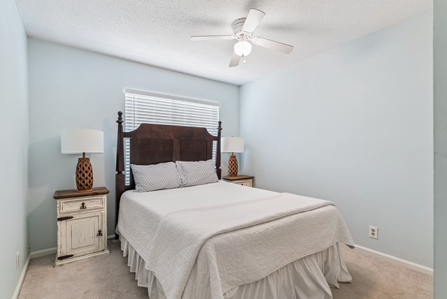1 BLOCK FROM BEACH AND King & Prince!*St. Simons, GA