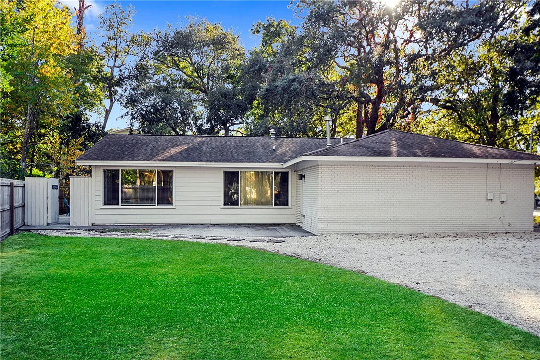 Beach Cove*St. Simons, GA